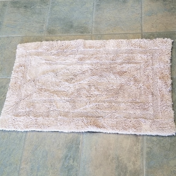 Small Cream Colored terry cloth knit rug/mat - Picture 7 of 7